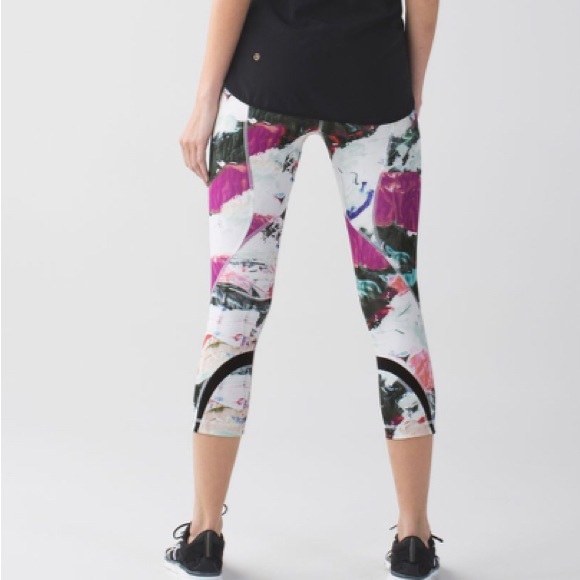 Lululemon Run: Inspire Crop II, Size: 2, Color: Pigment Wave Multi / Black - Picture 3 of 8